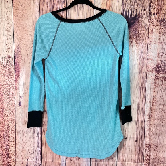 1 Darth Vader Star Wars waffle weave long sleeve top XS - Picture 4 of 4